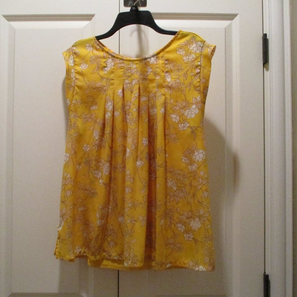 Merona Yellow floral top